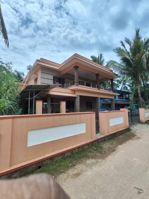 Sharvari Home Stay Udupi Kültér fotó
